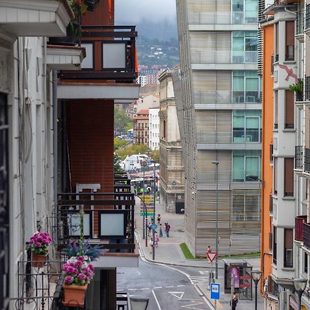 Inar Centrico Apartamento Junto Ayuntamiento & Ria بلباو المظهر الخارجي الصورة